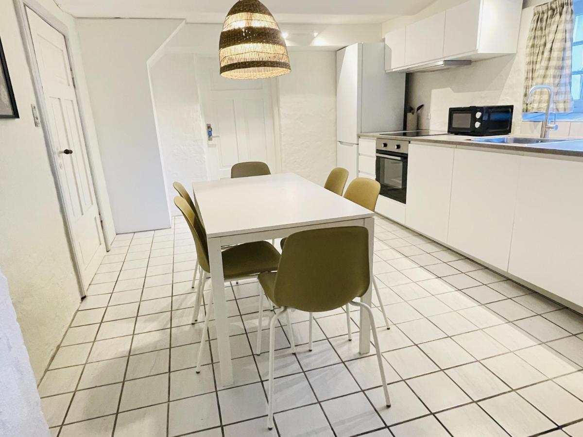 Aday - Aalborg Mansion - Charming 3 Bedroom Apartment Exterior foto